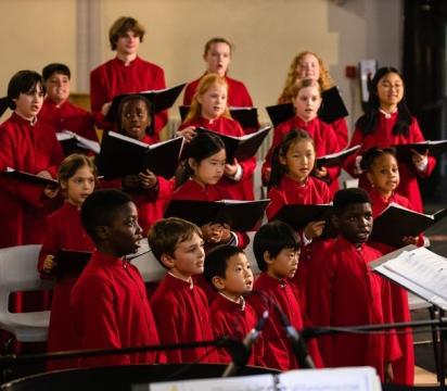 Photo of Capella Regalis youth choristers in concert